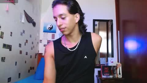 phantom555 online show from March 24, 8:03 pm