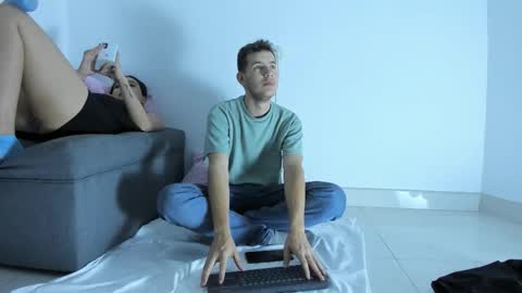 danny_and_lara online show from October 18, 9:21 am