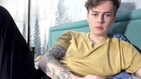 danny online show from December 24, 2:01 pm