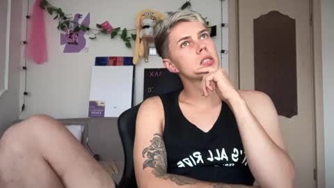 danny online show from September 9, 10:37 am