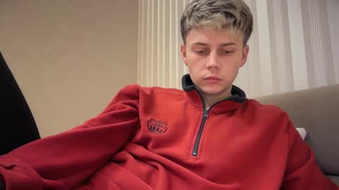 Snapshot of danny_love01 chatting on March 19, 5:06 pm danny online show from March 19, 5:06 pm