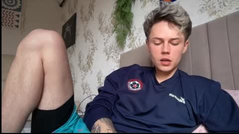 Snapshot of danny_love01 chatting on March 30, 9:54 am danny online show from March 30, 9:54 am