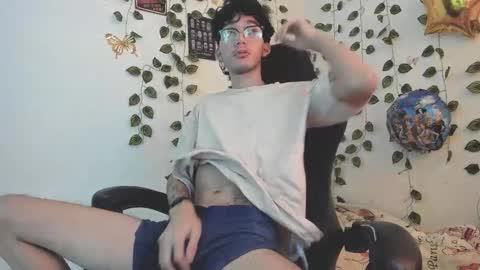 Snapshot of danny_phantom_09 chatting on September 8, 7:02 pm danny_phantom_09 online show from September 8, 7:02 pm