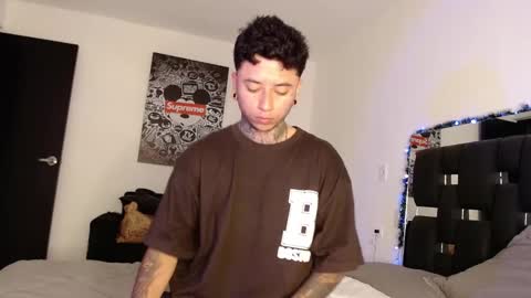 Snapshot of danny_stark chatting on December 22, 8:47 pm Danny online show from December 22, 8:47 pm