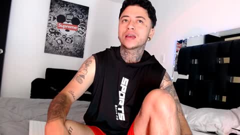 Snapshot of danny_stark chatting on January 22, 6:52 pm Danny online show from January 22, 6:52 pm