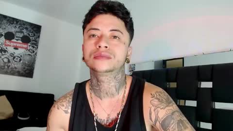 Snapshot of danny_stark chatting on February 4, 7:22 pm Danny online show from February 4, 7:22 pm