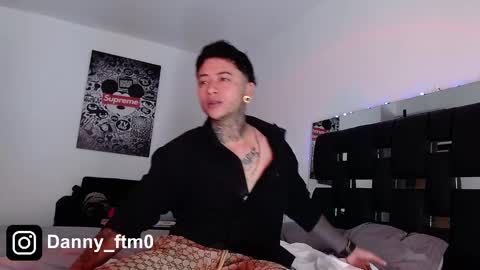 Snapshot of danny_stark chatting on March 2, 5:58 pm Danny online show from March 2, 5:58 pm