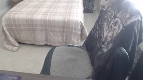 Snapshot of dannybear chatting on March 9, 11:14 pm Danny bear online show from March 9, 11:14 pm