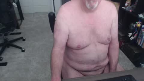 Snapshot of dannybear chatting on September 12, 8:09 pm Danny bear online show from September 12, 8:09 pm