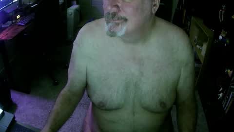 Snapshot of dannybear chatting on February 28, 10:05 am Danny bear online show from February 28, 10:05 am