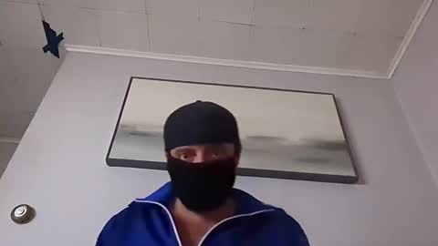 Snapshot of dannyboy72380 chatting on February 28, 12:52 pm dannyboy72380 online show from February 28, 12:52 pm