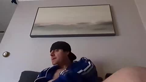 Snapshot of dannyboy72380 chatting on March 8, 7:49 am dannyboy72380 online show from March 8, 7:49 am