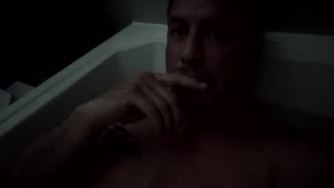 dannydb1981 online show from May 15, 7:21 pm