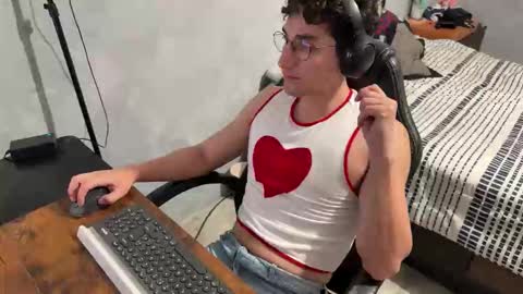 Dany Corona online show from March 8, 1:25 am