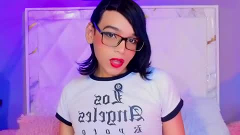 Snapshot of dannyhot__ chatting on July 15, 10:04 pm Danny online show from July 15, 10:04 pm