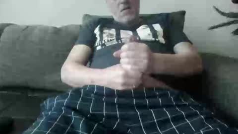 Snapshot of dannythelover65007 chatting on January 8, 7:32 am dannythelover65007 online show from January 8, 7:32 am