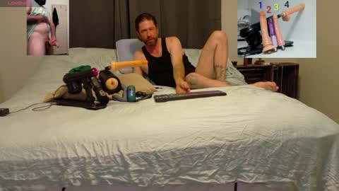 Snapshot of danooo1984 chatting on October 9, 4:10 am danooo1984 online show from October 9, 4:10 am