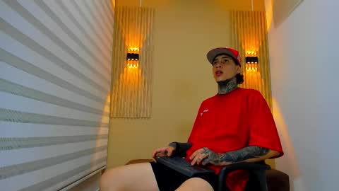 dante_armstrong online show from November 10, 3:49 am