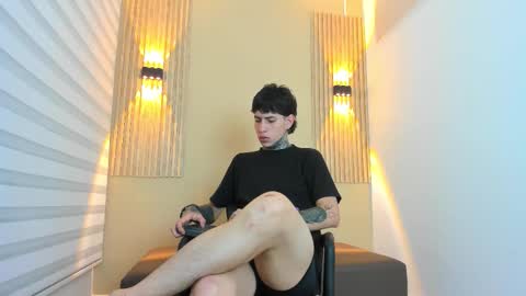 dante_armstrong online show from November 19, 12:54 am