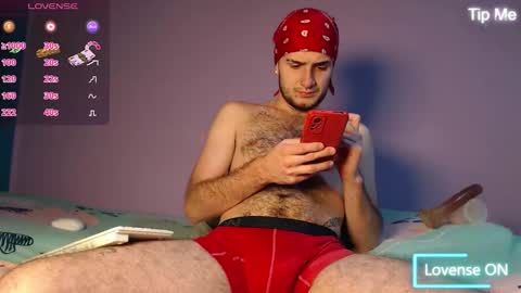 Snapshot of dante_bear chatting on December 3, 2:30 am dante_bear online show from December 3, 2:30 am