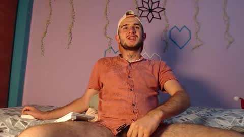 Snapshot of dante_bear chatting on February 10, 10:52 am dante_bear online show from February 10, 10:52 am