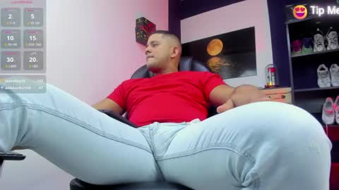 Snapshot of dante_bigboss chatting on July 5, 4:19 am Dante online show from July 5, 4:19 am