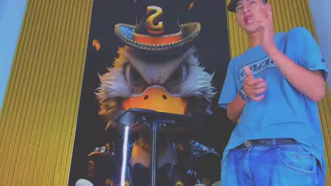 dante_brown1 online show from November 30, 8:46 pm