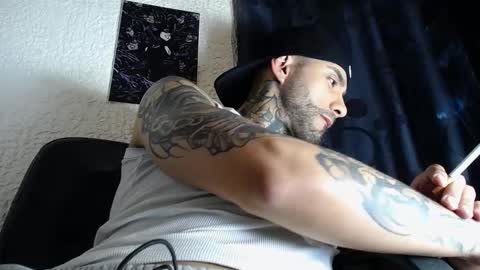 dante_d_angelo_ online show from December 5, 6:44 am