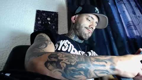 dante_d_angelo_ online show from January 17, 10:02 pm