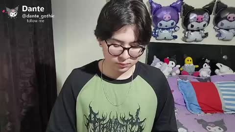Snapshot of dante_gothic chatting on May 28, 6:21 am dante_gothic online show from May 28, 6:21 am