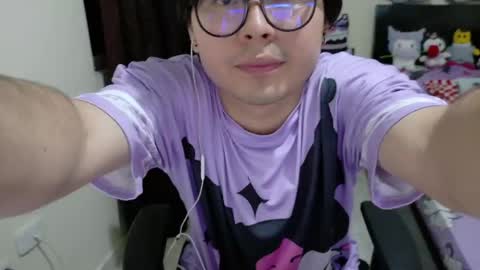 Snapshot of dante_gothic chatting on June 7, 4:38 am dante_gothic online show from June 7, 4:38 am