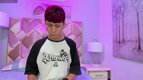 Snapshot of dante_x06 chatting on January 6, 12:09 pm dante_x06 online show from January 6, 12:09 pm