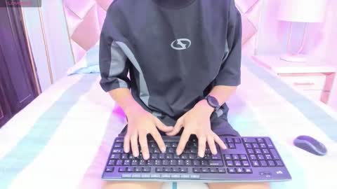 Snapshot of dante_x06 chatting on January 8, 12:18 pm dante_x06 online show from January 8, 12:18 pm