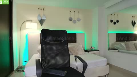 Dante online show from January 24, 3:24 pm