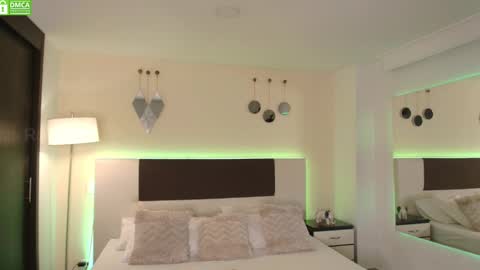 Dante online show from March 5, 5:29 pm