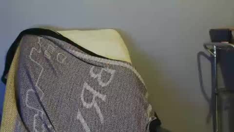 dantehot82 online show from January 9, 1:08 am