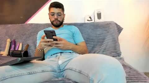 Snapshot of dantewinter_ chatting on March 2, 5:08 am Dante Winter online show from March 2, 5:08 am