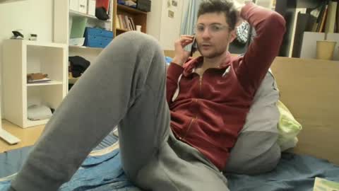 Snapshot of dantheman233 chatting on December 17, 9:16 pm Daniel online show from December 17, 9:16 pm