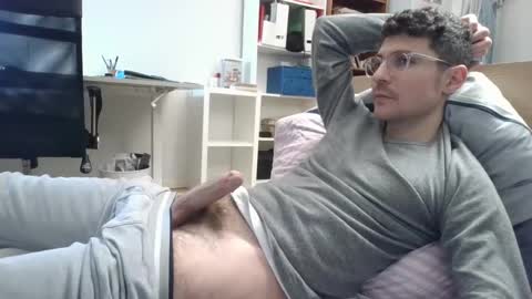 Snapshot of dantheman233 chatting on January 16, 5:44 pm Daniel online show from January 16, 5:44 pm