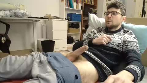 Snapshot of dantheman233 chatting on February 3, 3:17 pm Daniel online show from February 3, 3:17 pm