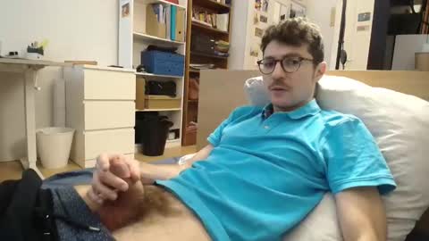 Snapshot of dantheman233 chatting on February 21, 11:22 am Daniel online show from February 21, 11:22 am