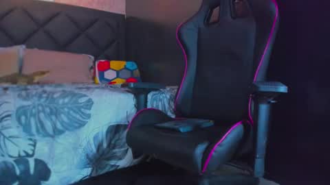 Dany online show from December 2, 12:16 am