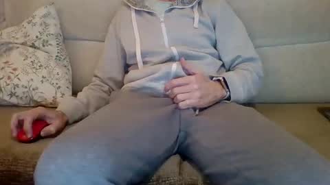 danydotado online show from December 18, 4:06 pm