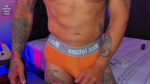 danyfitguy_ online show from January 7, 12:51 pm