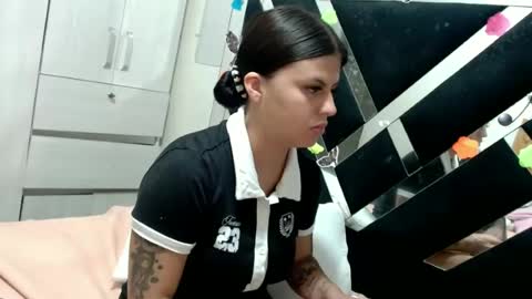 Snapshot of daphne877046 chatting on July 20, 9:06 pm daphne877046 online show from July 20, 9:06 pm