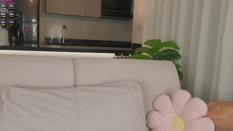 daphne_cooper1 online show from June 14, 1:25 am