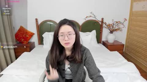 Snapshot of daphnedawn chatting on November 20, 4:34 am Dawn online show from November 20, 4:34 am