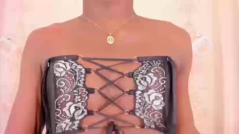 Snapshot of daphnelloyd chatting on September 25, 2:10 pm Daphne online show from September 25, 2:10 pm