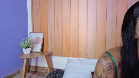 Daphne online show from December 1, 2:16 am