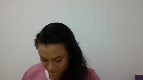 dapnne online show from January 14, 7:00 pm